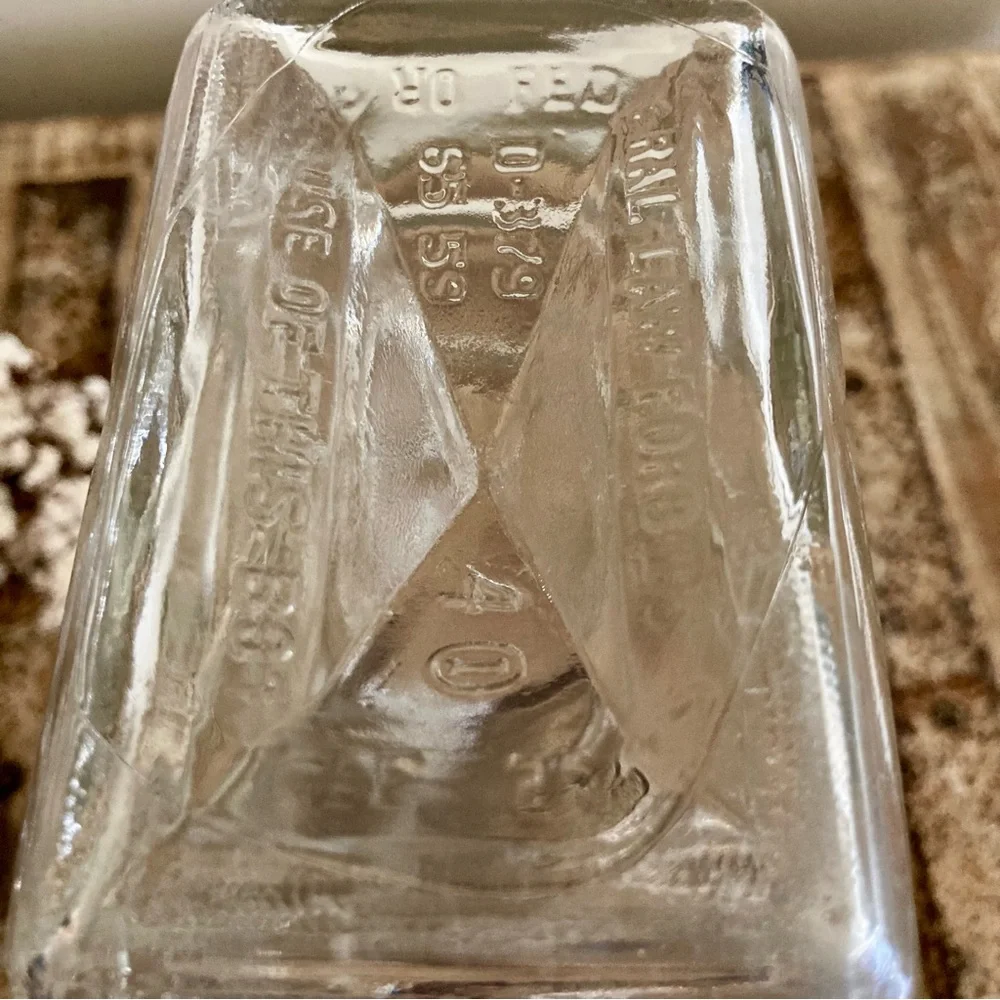 Mid-Century Glass Decanter with Diamond Pattern
